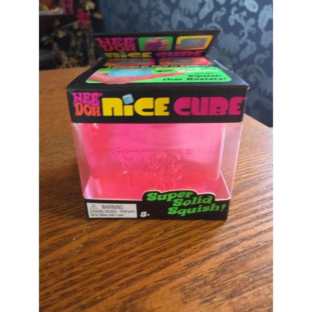 Viral Nee Doh‎ Nice Cube - Super Squish! (Pink) - Brand New/Factory Sealed!